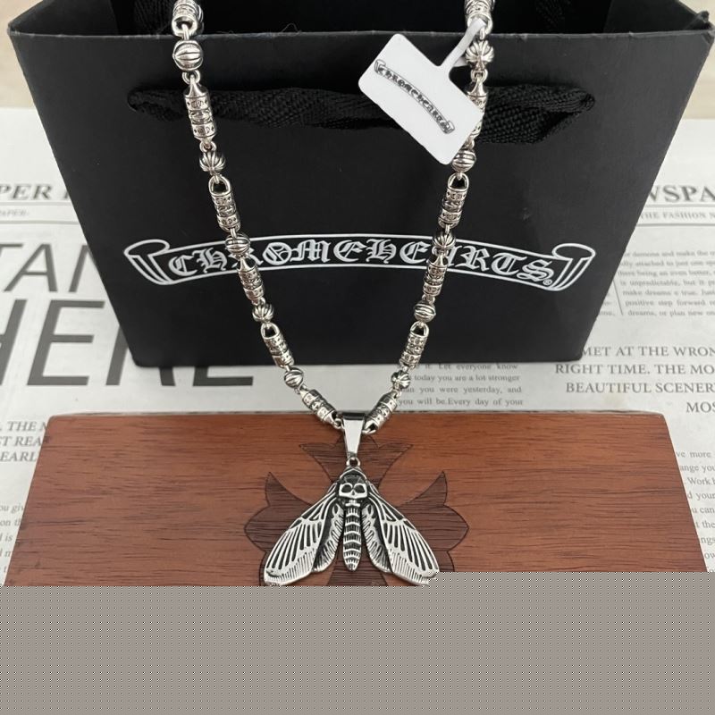 Ch**me He**ts necklaces